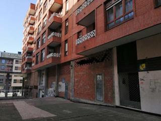 Local Comercial  C/ lehendakari aguirre. Solvia inmobiliaria  locales galdakao