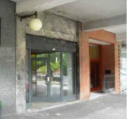 Location Local commercial  C/ lehendakari aguirre. Solvia inmobiliaria  locales galdakao