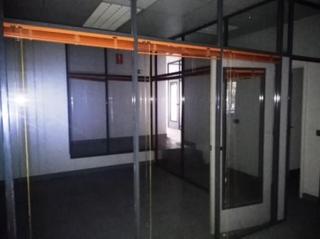 Lloguer Local Comercial  C/ lehendakari aguirre. Solvia inmobiliaria  locales galdakao