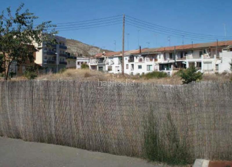 Foto 5da3e5fb-8a5b-4c4e-834e-23e3884e76cc. Finca rústica solvia inmobiliaria suelo urbano en Alfarràs