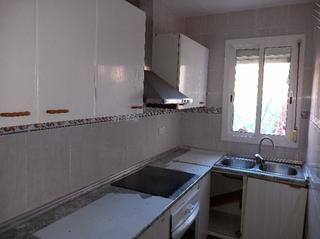 Casa aparellada  Lleida ronda sud. Solvia inmobiliaria  chalet adosado torregrossa