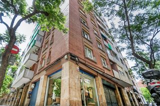 Appartement  C/ cardenal tedeschini. Solvia inmobiliaria  piso barcelona