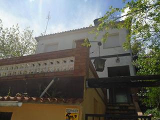 Xalet  C/ de la farigola. Solvia inmobiliaria  chalet independiente massanes