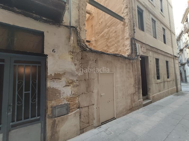 Foto d2f0006e-4f6e-42e2-8ab5-293ba7ecd749. Towny house in Centre Tortosa