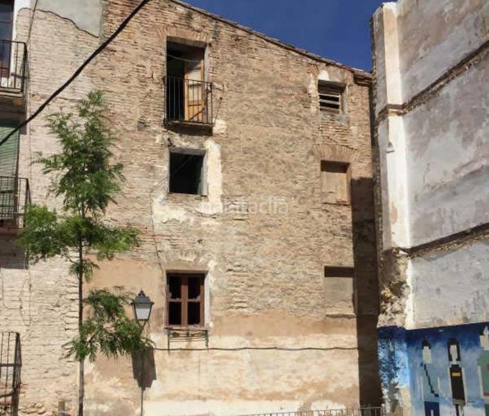 Foto cee53224-6006-41fd-aba1-e1d7bbd61df0. Chalet solvia inmobiliaria casa en Centre Tortosa