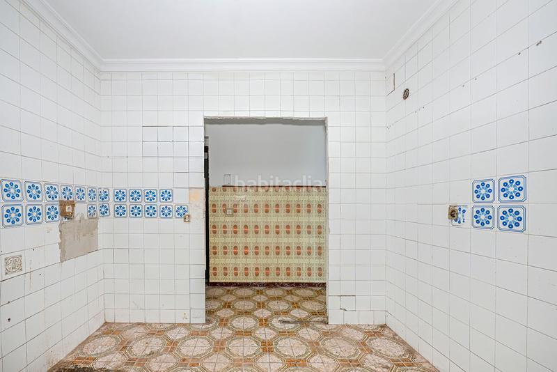 Foto 0a70fd83-1617-4f2f-bd1a-4755790c39f1. Appartamento in La Oliva Sevilla