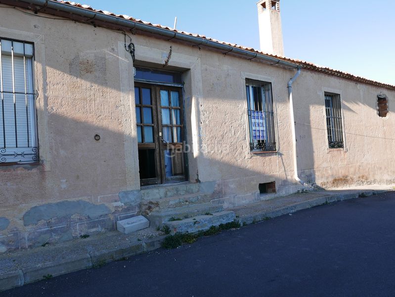 Foto e3f2126d-db59-47af-83b9-0d0618211173. Chalet in Torreiglesias