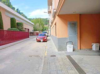 Pis  C/ joan castells. Solvia inmobiliaria  piso capellades