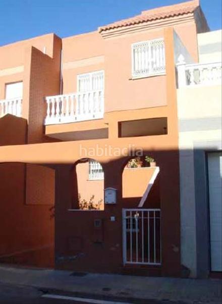 Foto 5a320121-7dbe-4686-bb7f-75aa77bc5e64. Casa pareada solvia inmobiliaria chalet adosado en Almería