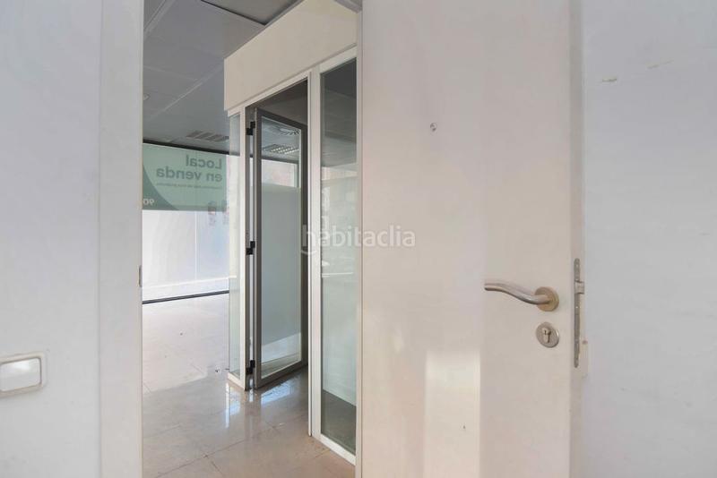 Foto fbb6aa4c-9b79-4f06-acc9-f55ecfe8f44a. Geschäftsraum in Cardedeu