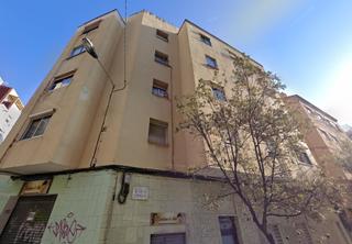 Appartement  C/ cervantes. Solvia inmobiliaria  piso hospitalet de llobregat el