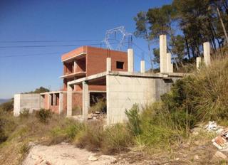 Edifici  Vicente contreras jimenez. Solvia inmobiliaria  en construccion corbera de llobregat