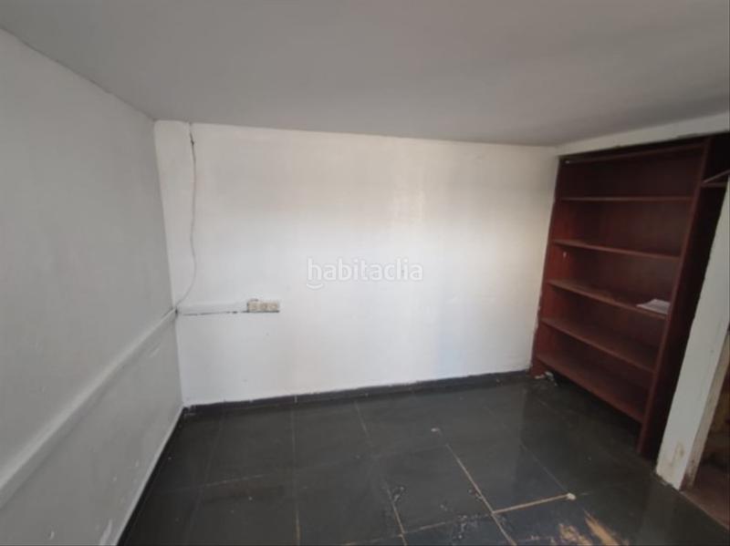 Foto 0cdaeacc-654c-4d59-b9ea-f0aa504e957a. Local comercial a Santa Eulàlia Hospitalet de Llobregat (L´)