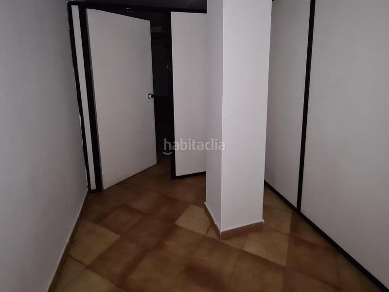 Foto 3aa93bf3-e6a6-4fad-97d8-1a1eea1632a2. Local comercial a Riu Nord Santa Coloma de Gramenet