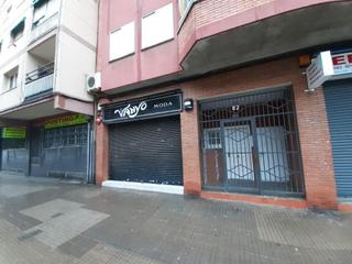 Business premise  Pallaresa. Solvia inmobiliaria  locales santa coloma de gramenet