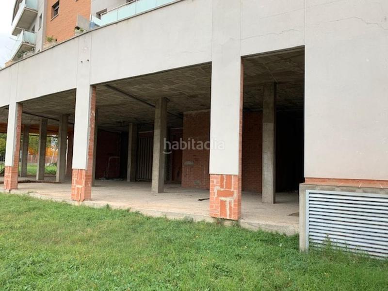 Foto fc4cbff1-b6e5-49a8-8a05-fe6f46f7d7b5. Local comercial solvia inmobiliaria locales en Manlleu