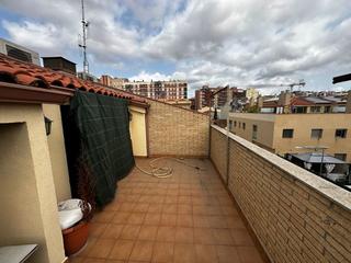 Casa aparellada  Gorina i pujol. Solvia inmobiliaria  chalet adosado sabadell