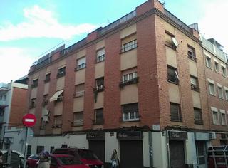 Appartement  C/ joaquim rubió i ors. Solvia inmobiliaria  piso sant boi de llobregat