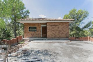 Chalet  C/ estartit. Solvia inmobiliaria  chalet independiente cabrera digualada