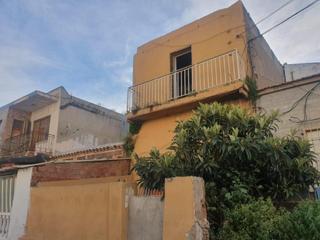 Casa aparellada  Pirineo. Solvia inmobiliaria  chalet adosado cartagena