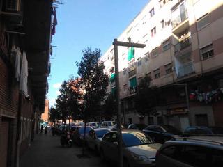 Piso  C/ napols. Solvia inmobiliaria  piso badalona