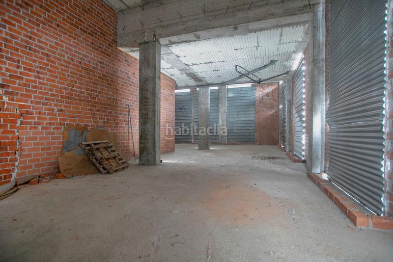 Foto 0c94d6ab-5a3b-408a-aa30-c5839bf2ffcb. Local comercial a Someso - Matogrande Coruña (A)