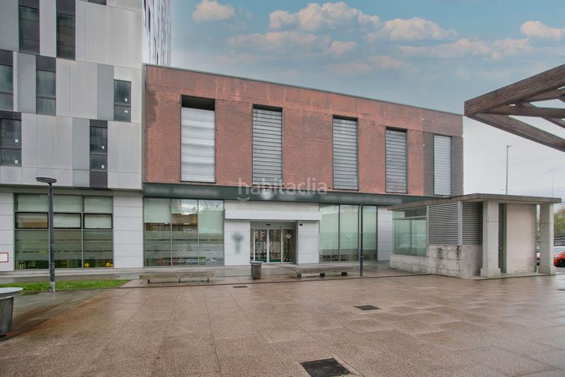 Foto 3066732f-0a6c-42b5-8ed6-9e1e64745b12. Local comercial a Someso - Matogrande Coruña (A)