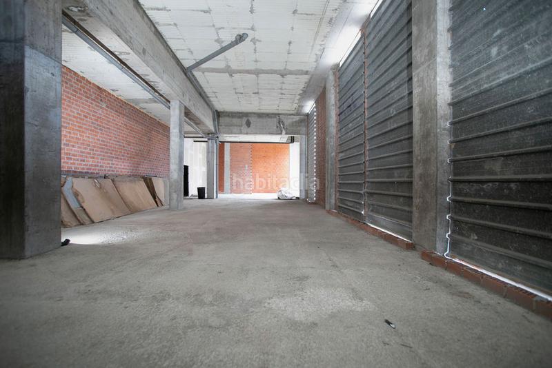 Foto 3901c47e-2d10-44a3-ac19-62e9d9e906bb. Local comercial a Someso - Matogrande Coruña (A)