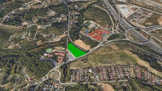 Finca rústica  Ctra bellaterra. Solvia inmobiliaria  suelo urbanizable sabadell
