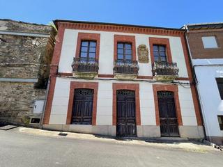Maison jumelée  Herreria vb. Solvia inmobiliaria  chalet adosado ponferrada