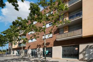 Local Comercial  M. aurèlia capmany. Solvia inmobiliaria  locales santa margarida i els monjos