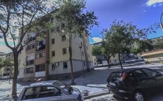 Pis  C/ cordova. Solvia inmobiliaria  piso badalona