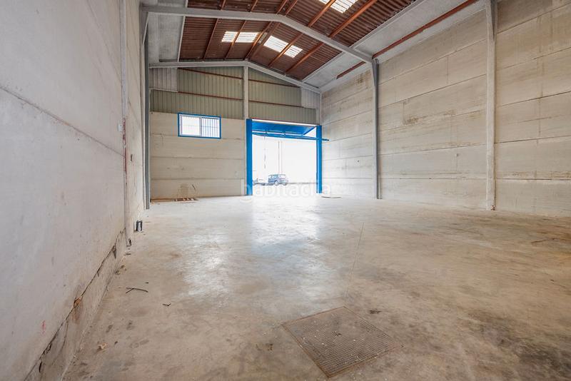 Foto 1f85aab9-45b7-466b-8d6c-699242cc3fc1. Nave industrial solvia inmobiliaria nave industrial en Guillena