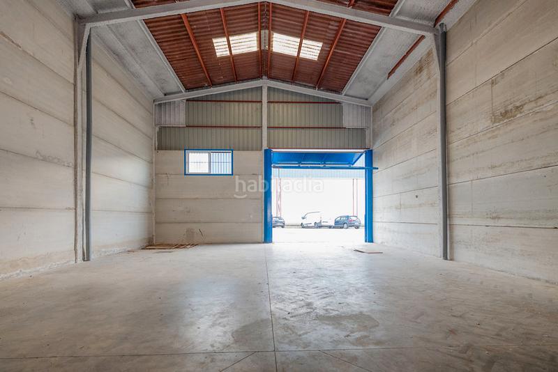 Foto 2ddf256d-2e44-4cde-8203-d70b789339d9. Nave industrial solvia inmobiliaria nave industrial en Guillena