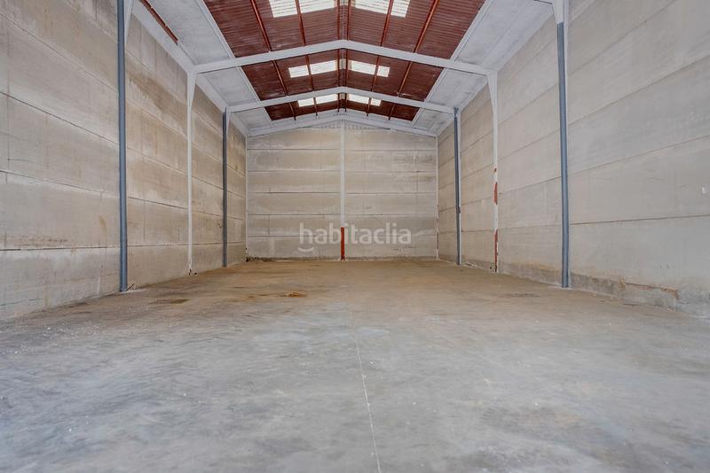 Foto 37c1385f-a309-4f7c-885f-3d544953de7a. Nave industrial solvia inmobiliaria nave industrial en Guillena