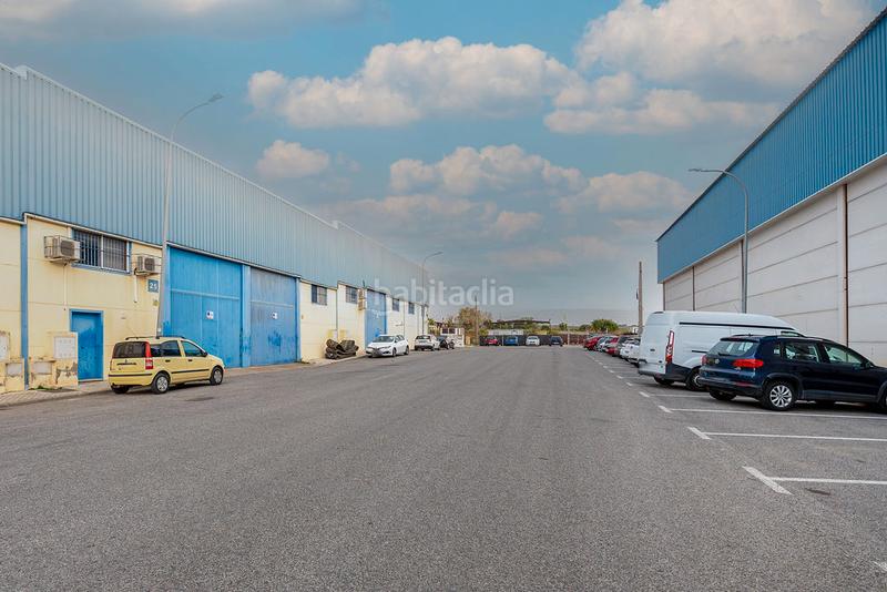 Foto b92ab287-da0e-4390-ae13-bcc0d2ed916b. Nave industrial solvia inmobiliaria nave industrial en Guillena