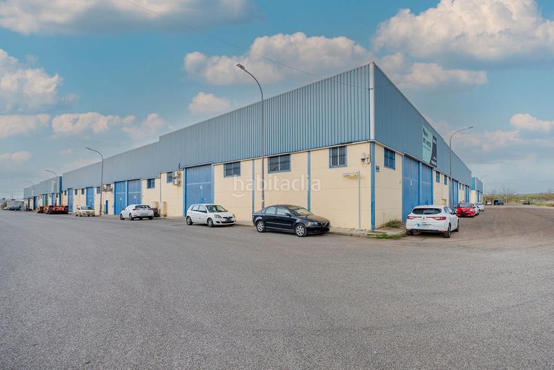 Foto d970a46e-0665-4f12-ab91-e78f85e2e84c. Nave industrial solvia inmobiliaria nave industrial en Guillena