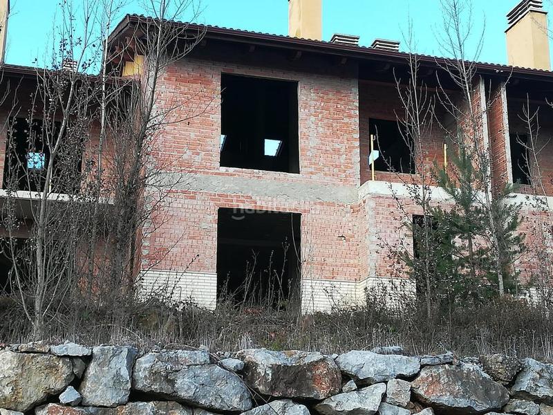 Foto 9cc9f176-18c4-4012-9d13-403fd56dfc24. Edificio solvia inmobiliaria en construccion en Sojuela