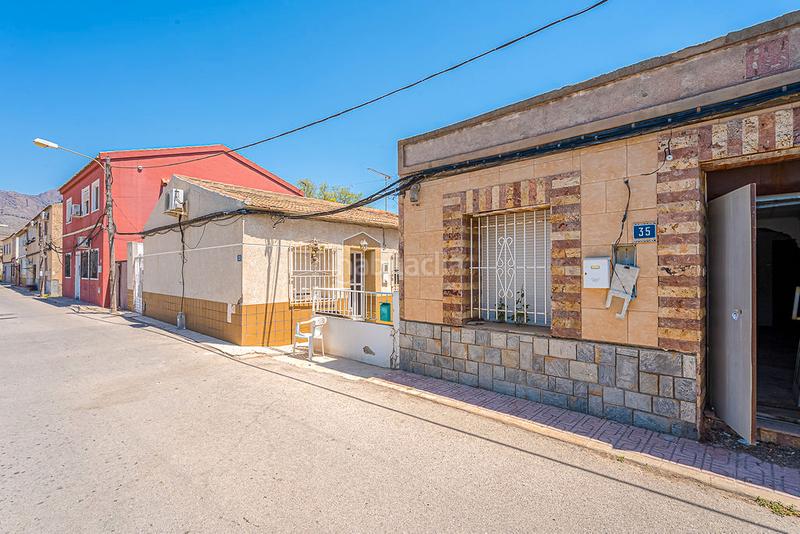 Foto 02da851f-b1d7-4ae0-988e-ce690925ea35. Chalet in Desamparados - Hurchillo - Torremendo Orihuela