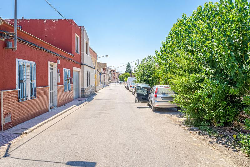 Foto 7d8ba5cc-52b8-4711-aba3-fe1c39a84700. Chalet in Desamparados - Hurchillo - Torremendo Orihuela