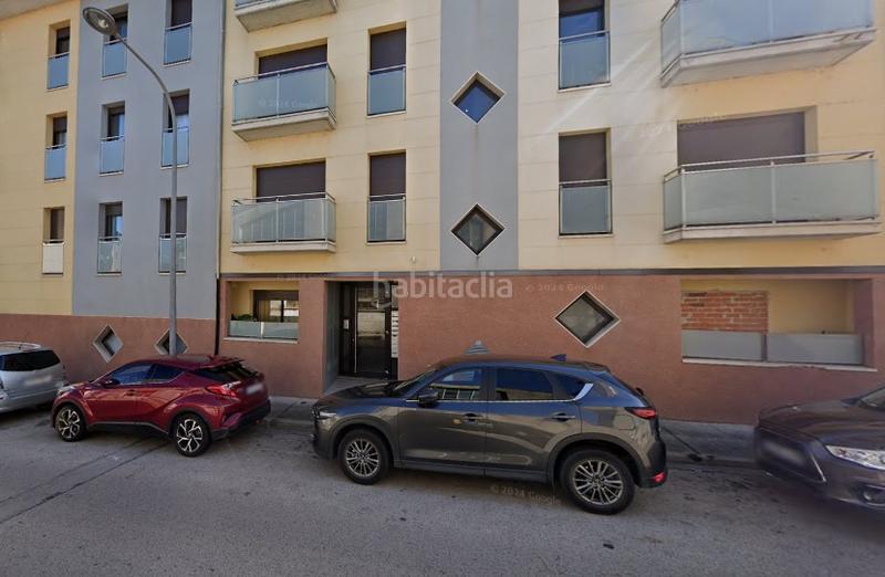 Foto 27711396-0406-4196-abfd-9bee1a27404a. Pis amb aparcament a Olot