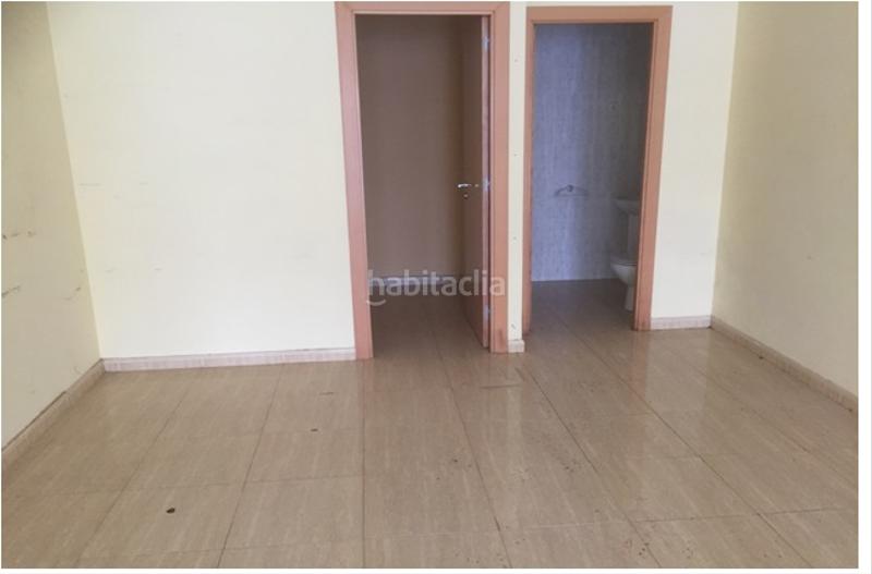 Foto e001361c-772b-451a-a6cb-f122fee81308. Business premise in Santa Maria-l´Eixample-Sud Sumella Cubelles