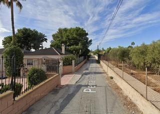 Xalet  C/ penáguila. Solvia inmobiliaria  chalet independiente elcheelx