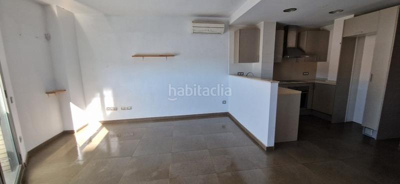 Foto 4d2a7621-428a-41a1-b0cd-943b27ad9b63. Gebäude in Poble Nou Manresa