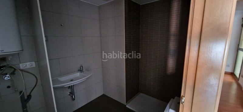 Foto 6456cef3-d034-46b8-b876-b5e22801c955. Gebäude in Poble Nou Manresa