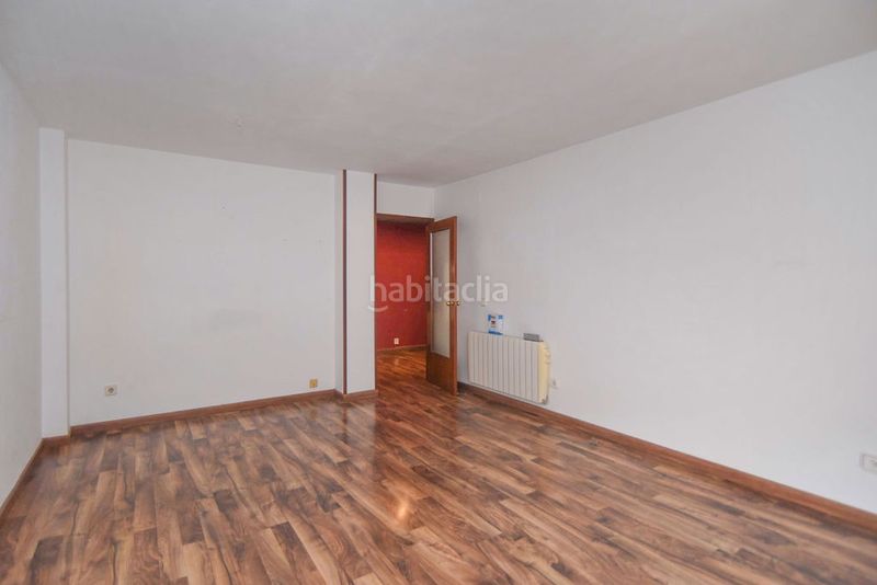 Foto 377480e0-546a-498a-a3a7-74294fa482d0. Pis amb aparcament a Palau Girona