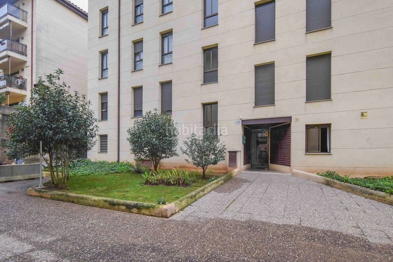 Foto 9f702bdd-5b02-4347-87a9-61ac318ab30b. Pis amb aparcament a Palau Girona