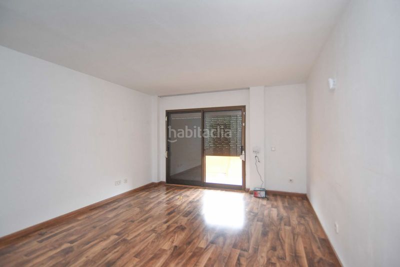 Foto de3ac6c5-d04a-4416-95e0-52185f4d269b. Pis amb aparcament a Palau Girona