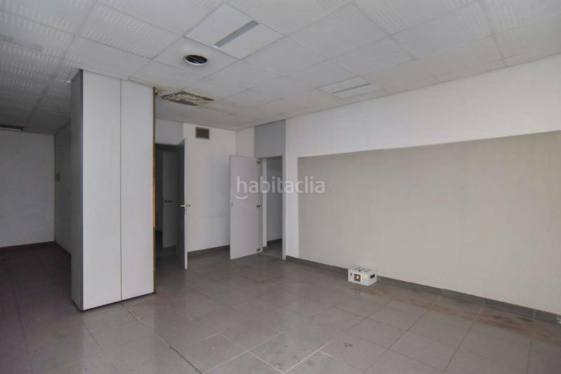 Foto def0c2b8-0137-4d6b-956f-4b5ca631dd4d. Local commercial dans Manlleu