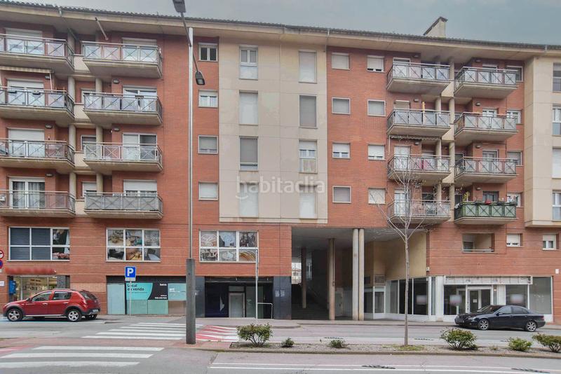 Foto e85e9b94-058f-40d0-9513-c1c1a37a69e3. Local commercial dans Manlleu